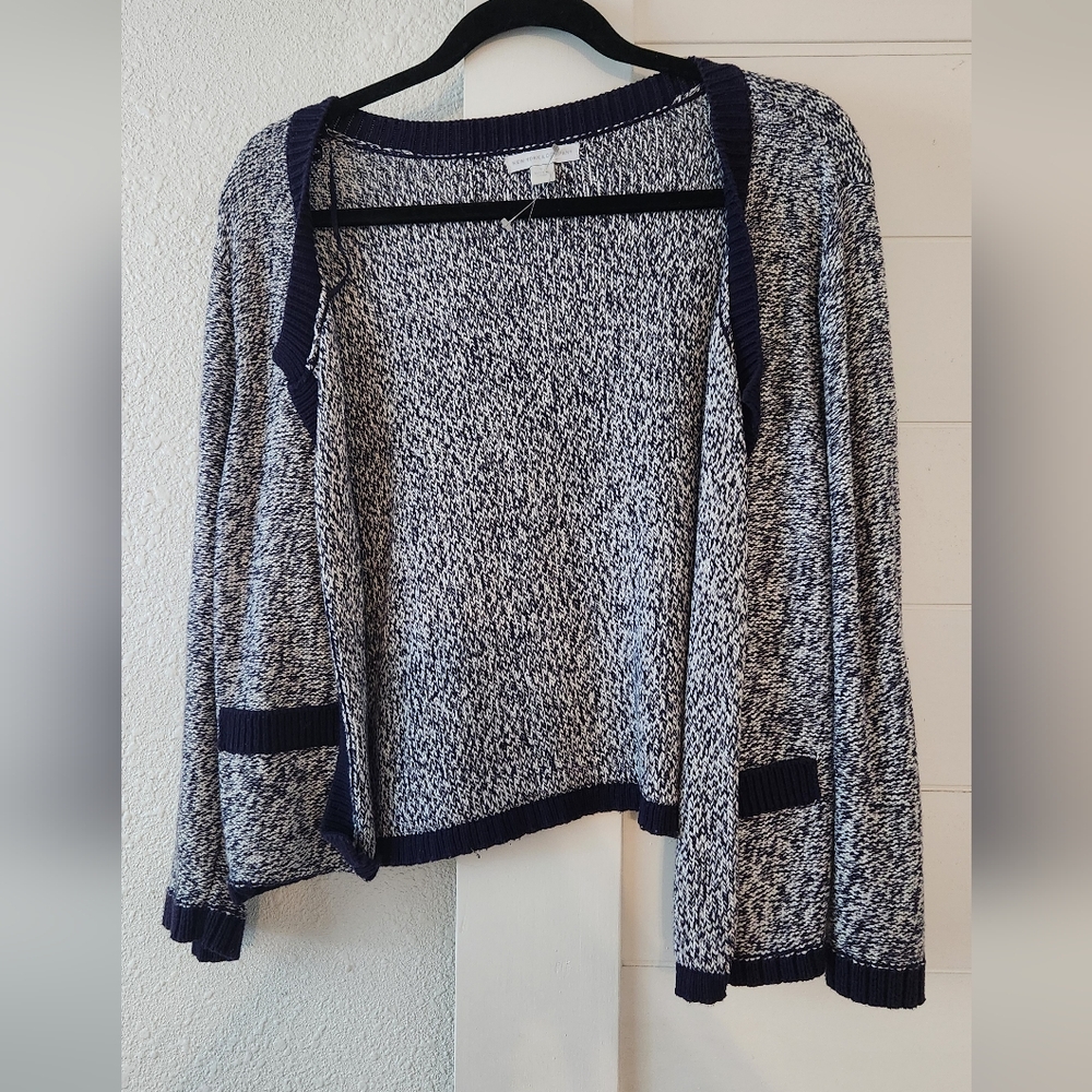 Stylish Navy and White Knit Cardigan